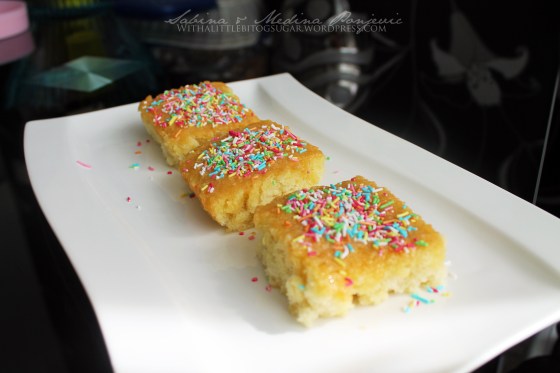 Silviakaka med strössel