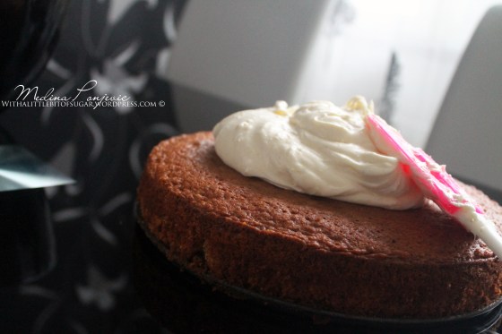 Jättegod morotskaka med creme cheese frosting